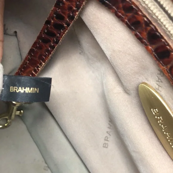 BRAHMIN Handbag. - Picture 14 of 16